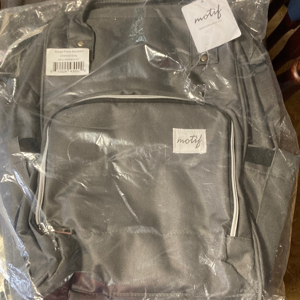 Motif breast pump backpack